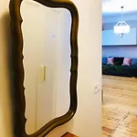 Self Check-in Spacious In A Quiet Area *