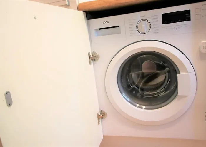 Self Check-in Spacious In A Quiet Area Riga